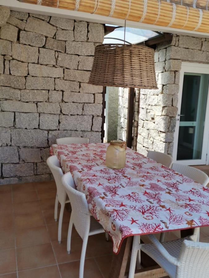 Villa 27 Castiadas Buitenkant foto