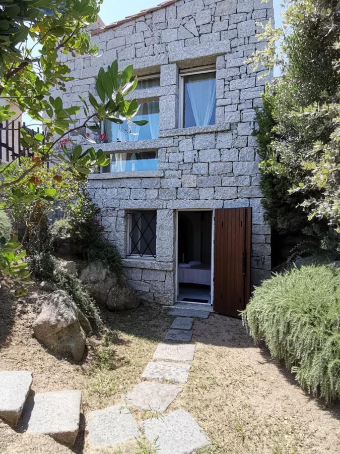 Villa 27 Castiadas Buitenkant foto